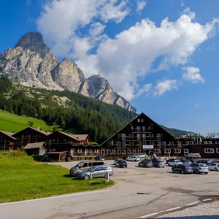 Th - Greif Hotel 4*