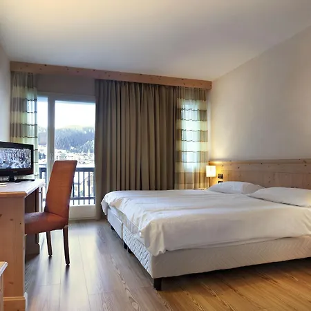 Hotel Th - Greif 4*