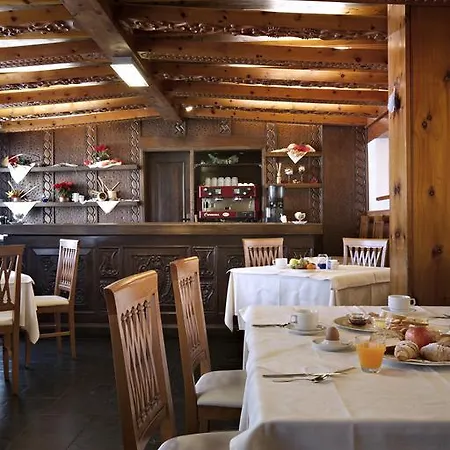 Th - Greif Hotel 4*